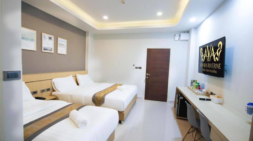 Aiyara Riverine Hotel, 나콘파놈 외부 사진