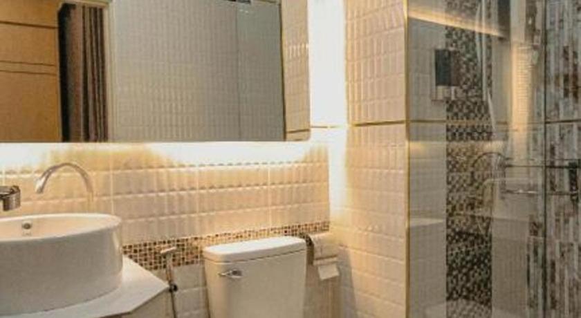 Aiyara Riverine Hotel, 나콘파놈 외부 사진