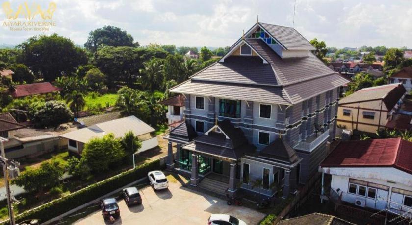 Aiyara Riverine Hotel, 나콘파놈 외부 사진