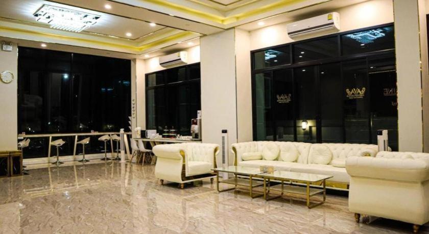 Aiyara Riverine Hotel, 나콘파놈 외부 사진
